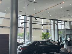 -天津波士信达奔驰4S店(卫津南路店)