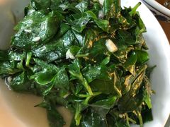 -芦茨金富饭庄·25年老字号·专做稻草鸡