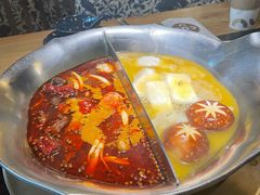 -湊湊火锅·茶憩(上海合生汇店)