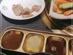 -炉石六本目·冰鲜和牛炭火烤肉·寿喜烧店(梅江店)