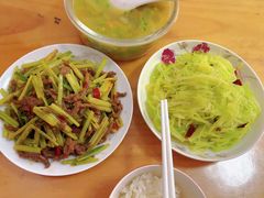 -乐禧母婴全自营月嫂(宝山店)