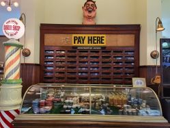 -IMUSE BARBER SHOP