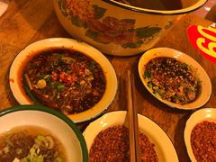 -拈签一笑黄牛肉辣卤串串