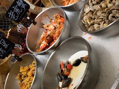 -东方红海鲜百汇(国际大厦店)