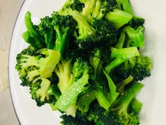 -宽鲜锅贴家常菜(永旺东部购物中心香港中路店)