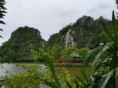 -星湖旅游景区七星岩