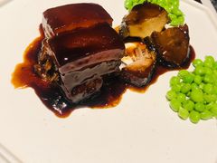 鲍鱼红烧肉-杭州西子湖四季酒店·金沙厅
