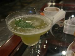 -上海锦江汤臣洲际大酒店柒酒廊