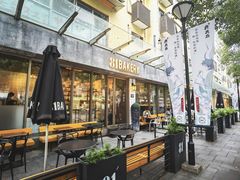 露天位-81BAKERY(大学路店)