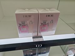-关西国际机场直营免税店