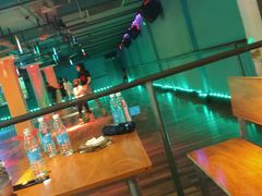 -奔马滚轴溜冰场