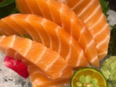 三文鱼刺身-昱匠·日本料理(金融街店)