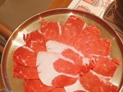 -草家酱蟹炭火烤肉店(珲春南路一店)