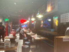 -肥汁米蘭香港米线(定西路店)