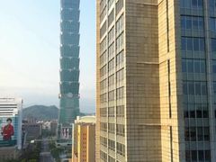 -随意鸟地方101观景餐厅