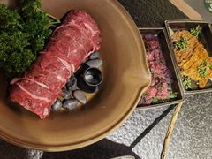 -三出山火锅(南京万象天地店)