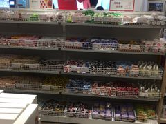 -名创优品(广东省广州琶洲保利广场店)