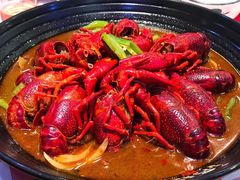 金牌香辣龙虾-洪福龙虾