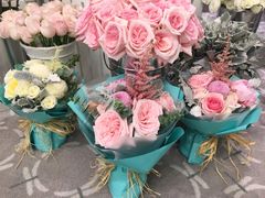 -Tiffany & Co.蒂芙尼
(广州太古汇店)