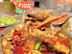 -辣尚瘾·烤鱼·新川菜(牡丹园直营店)