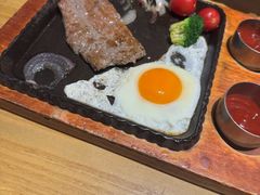 -菲滋意式休闲餐厅(北仑银泰城店)