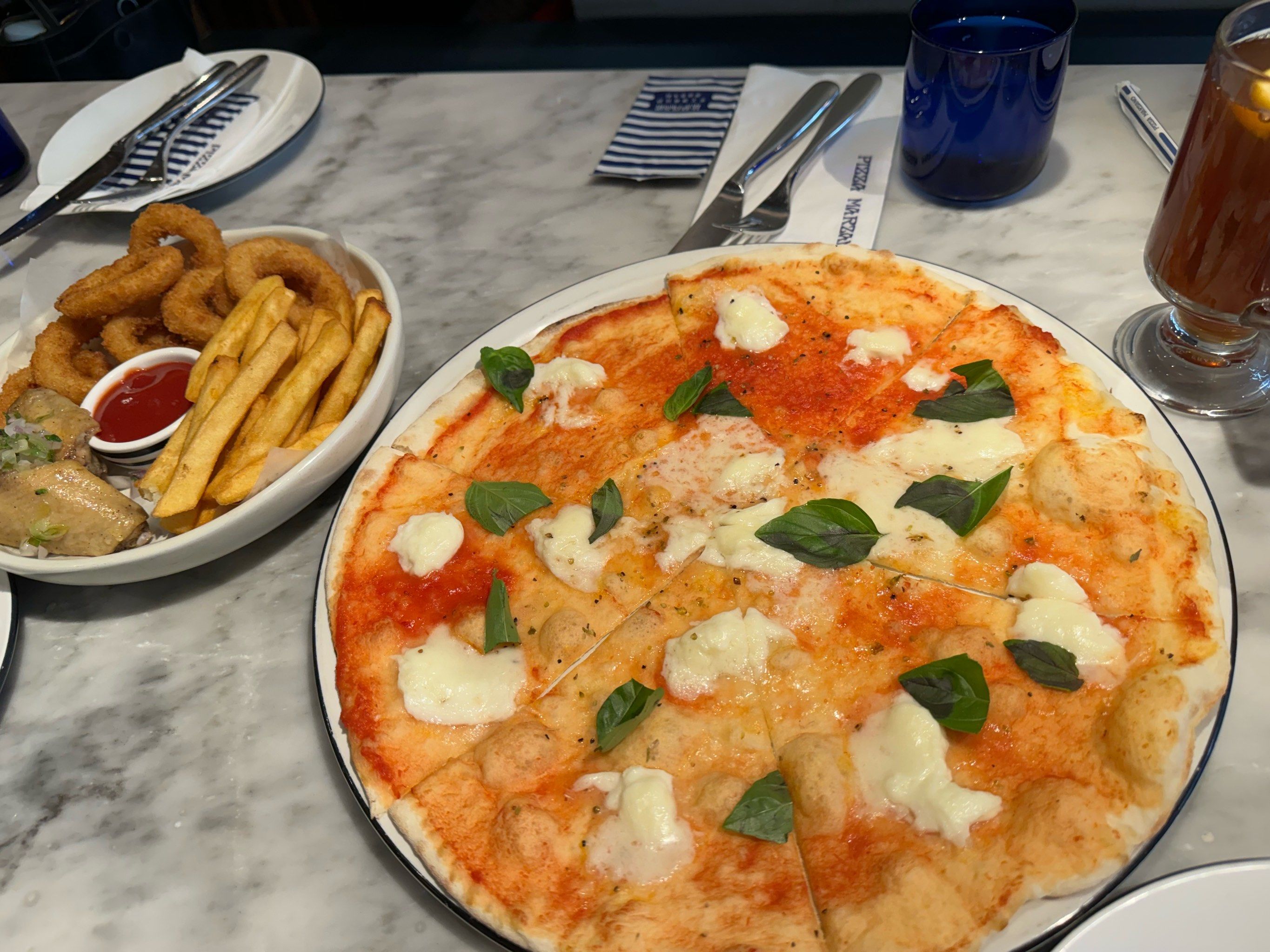 披萨好吃,出了新品墨西哥牛肉薄饼很好吃97