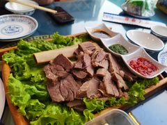手扒肉-牧人嘎查蒙餐(富强路店)