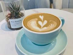 -Fridi Patisserie Cafe