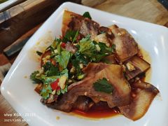 -三里屯土灶炖公鸡地锅鸡(江东店)