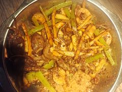 -嘎嘎鸭下巴·爆辣干锅(明教寺店)