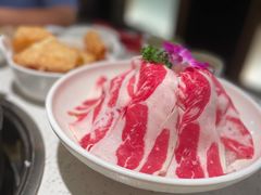 -三人行骨头王火锅(长寿店)