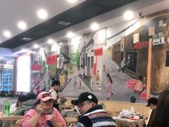 大堂-江城燕子大排档(江汉路步行街店)