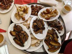 -太婆天府山珍酒楼(亚运村店)