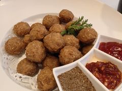 老北京干炸丸子-北平盛世·新京菜·北京烤鸭(劲松·双井店)