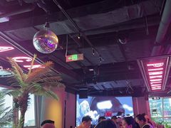 -粉墨特色菜·烧烤音乐酒馆