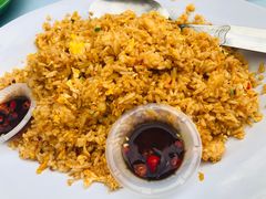 -明记烧鱼美味店