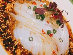 -渔语鱼新川菜Bistro(万象天地店)