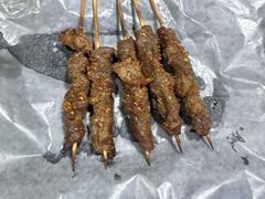 -大富蚝乌东哥饭店·石锅鱼杂·柠檬鸭(革新路店)