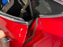 -TESLA 特斯拉(上海太古汇体验店)