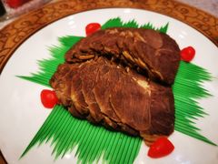 -老季市·三代非遗传承·地标美食老汁鸡(工农路店)