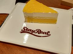 -StayReal Cafe(长宁来福士广场东八区店)