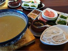 -桥香园正宗过桥米线(机场五店)
