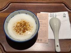 杏仁豆腐-RUXU入续鸳鸯糖水铺(万菱汇店)