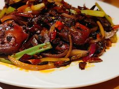 辣椒炒鸭架-新興传承烤鸭