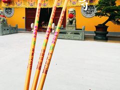 -龙华寺