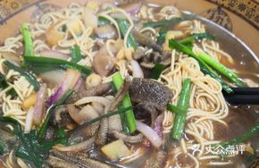 Eel and Pork Ribs Noodles