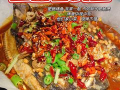 肥肠香辣清江鱼-鱼鼎香烤鱼火锅(华发商都店)