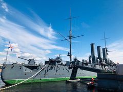 -阿芙乐尔号巡洋舰