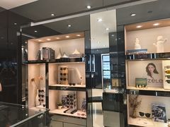 -博士眼镜(南昌八一大桥店)