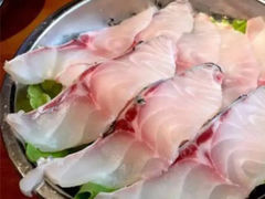 -老何家后安粉·糟粕醋海鲜火锅(三亚湾椰梦长廊店)